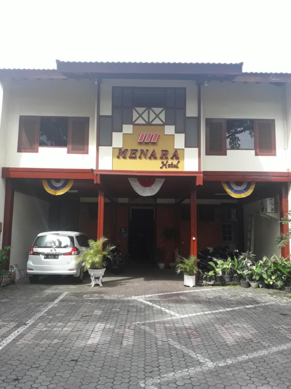 Hotel Menara Malang Exteriér fotografie